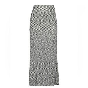 Gimaguas maxi skirt W/slit (not pictured) stretchable rubber waist fitted Medium